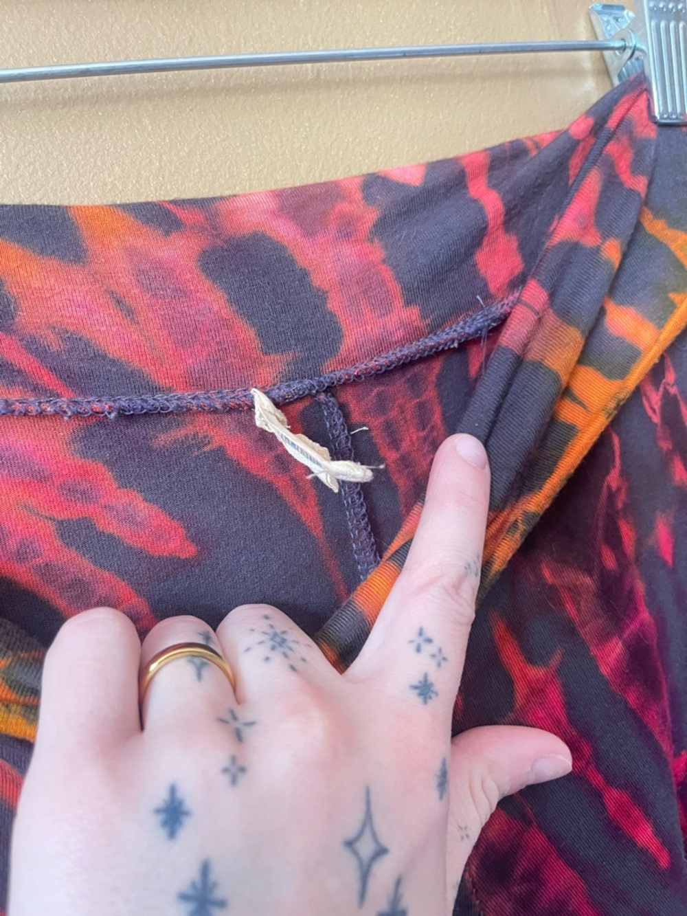Artisan Tie-Dye Earthbound Trading Co Pants - Picture 4 of 5